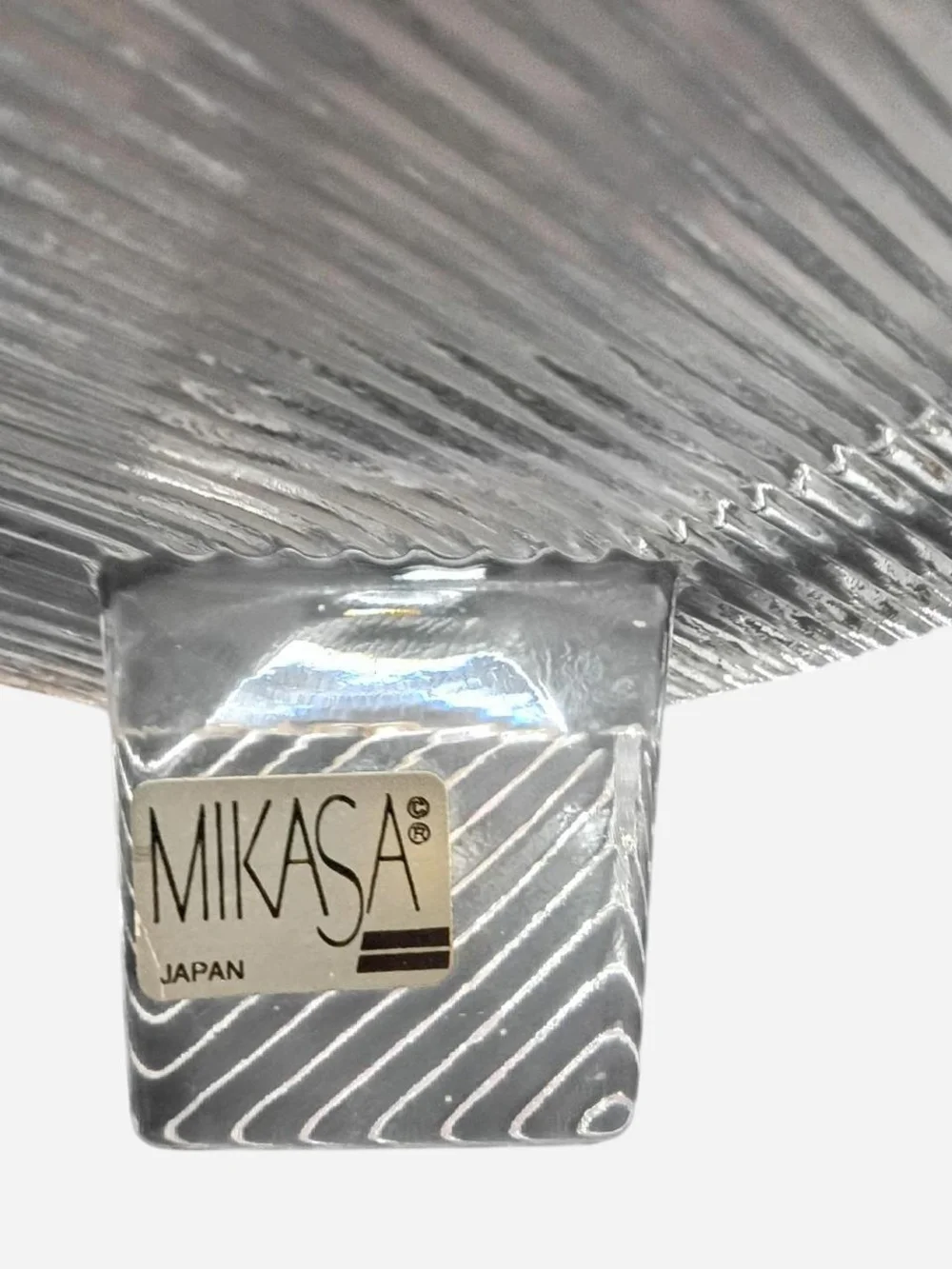 Mikasa Clear Glass‎ Oval Frame with Textured Wave Pattern